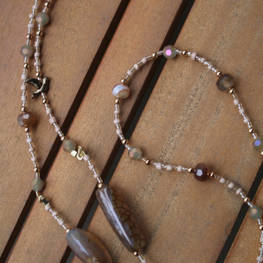 "Roan" Agate and Sunstone Sunglasses Chain